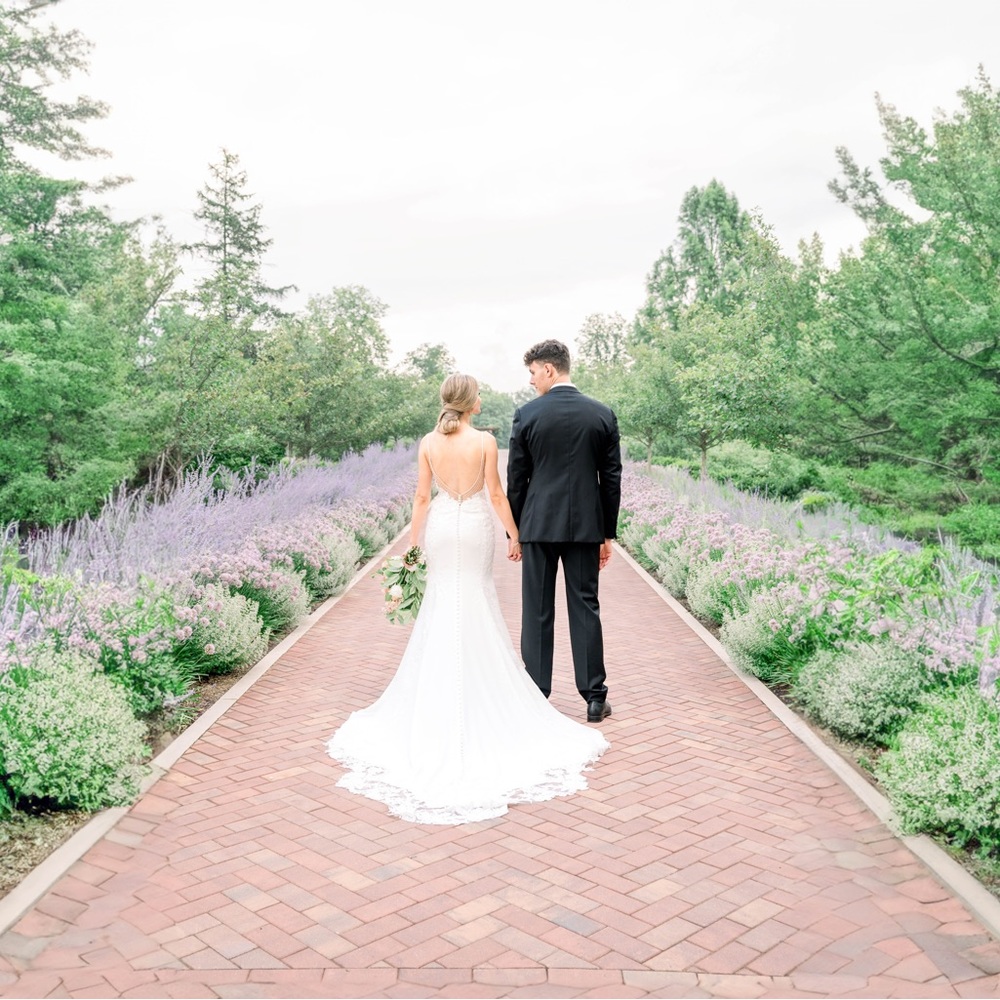 Essence of Australia wedding dress - Picture 4 of 10